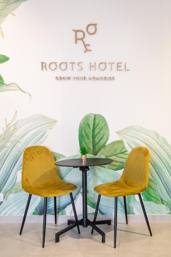 Roots Hotel Faro Exteriör bild